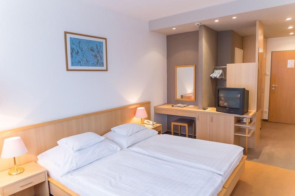 Hunguest Hotel Panorama Heviz Ngoại thất bức ảnh